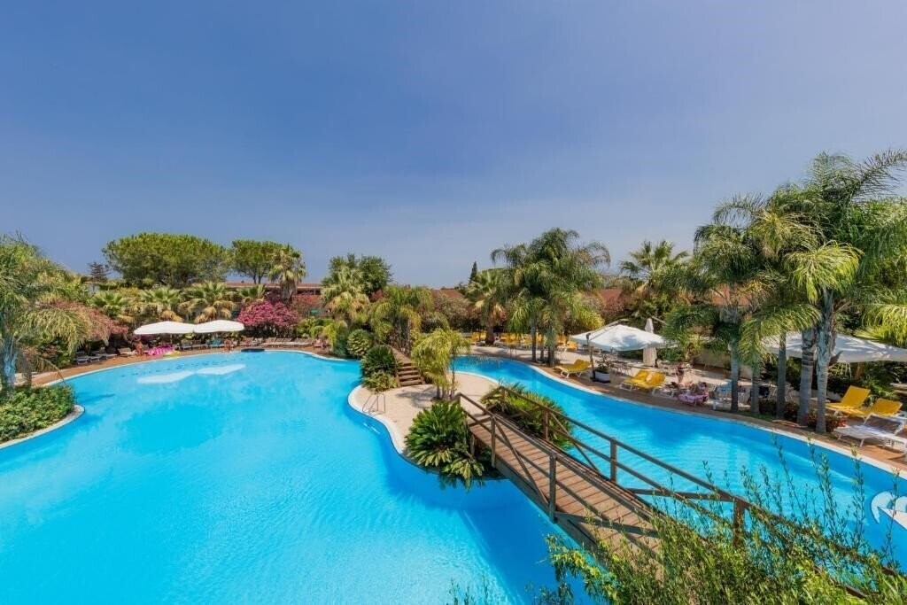 Готель Oleandri Residence (Capaccio Paestum) 4*