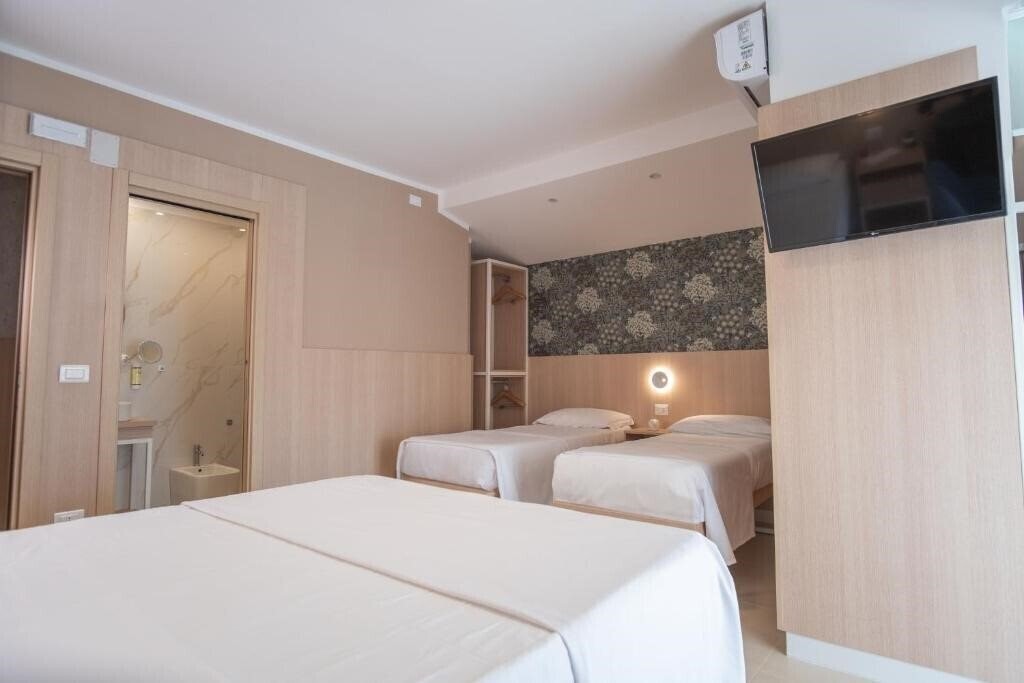 Картинка Paistos Hotel (Paestum) 3*