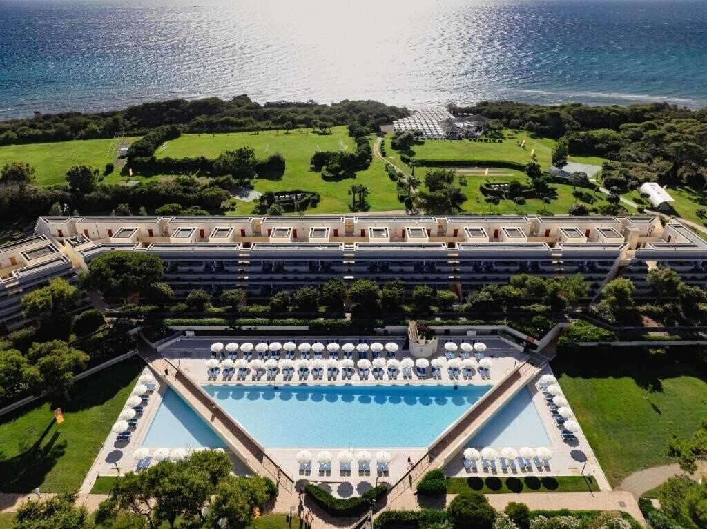 Готель Voi Alimini Resort Otranto 3*