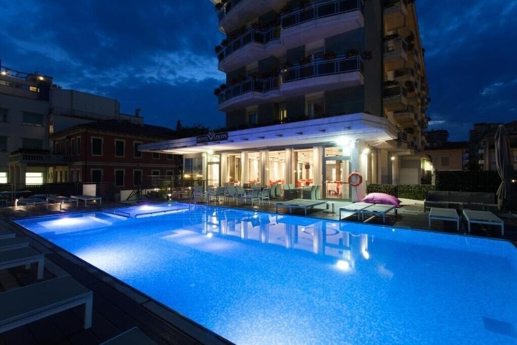 Фотографія Adlon Hotel Lido di Jesolo 4*