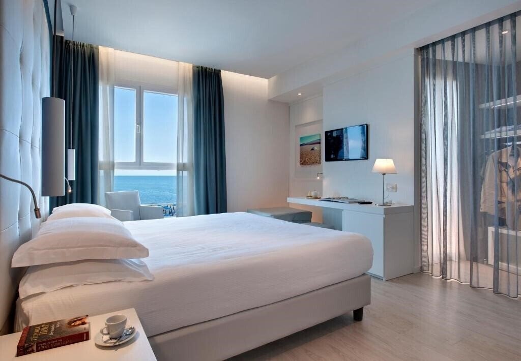 Фото Orient & Pacific 4*