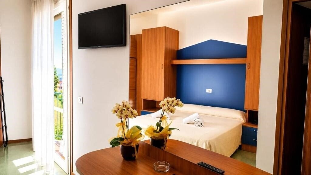 Фото Hotel La Fenice 3*