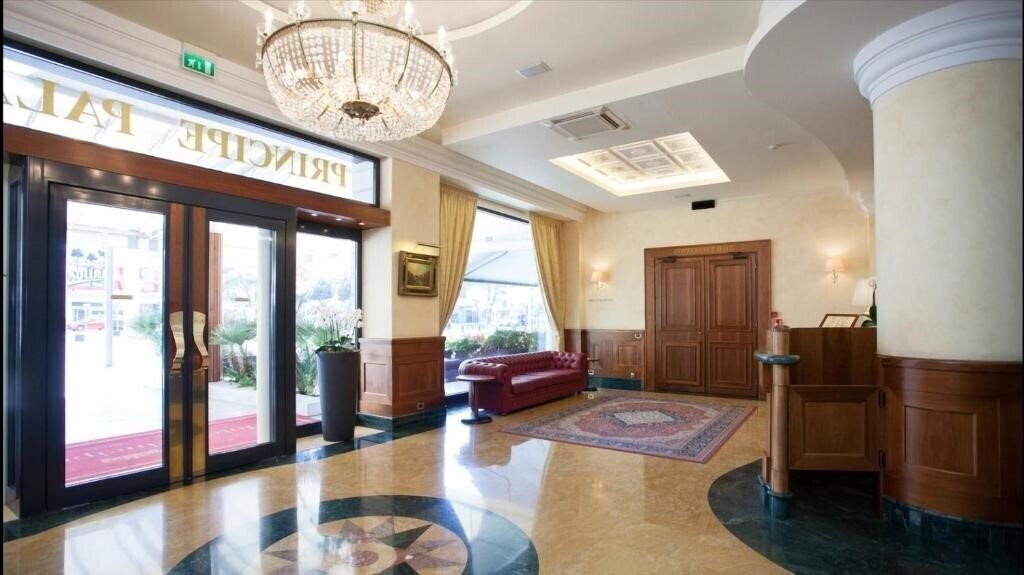 Готель Principe Palace 4*
