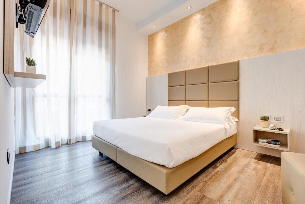 Фото Hotel Piccadilly 3*