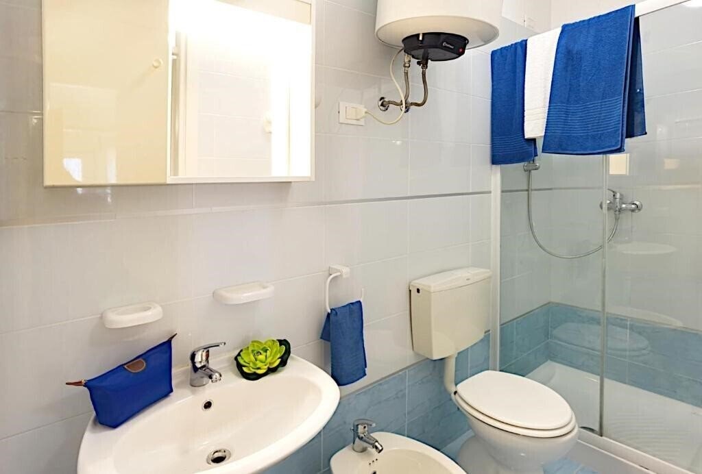 Фотографія Apartments Bristol (Bibione Spiaggia) 2*
