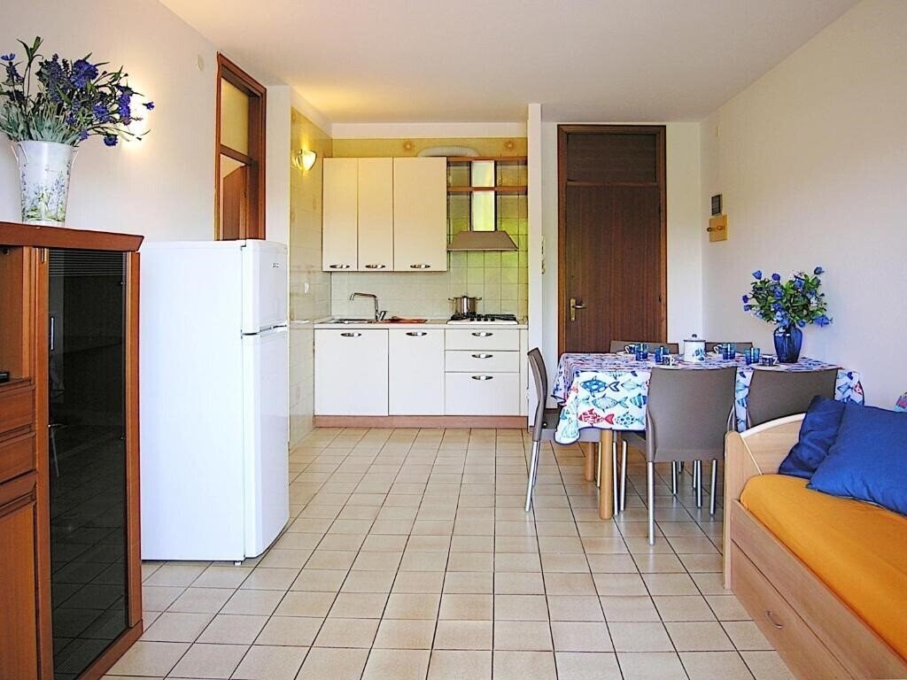 Готель Apartments Riviera (Bibione Spiaggia) 3*