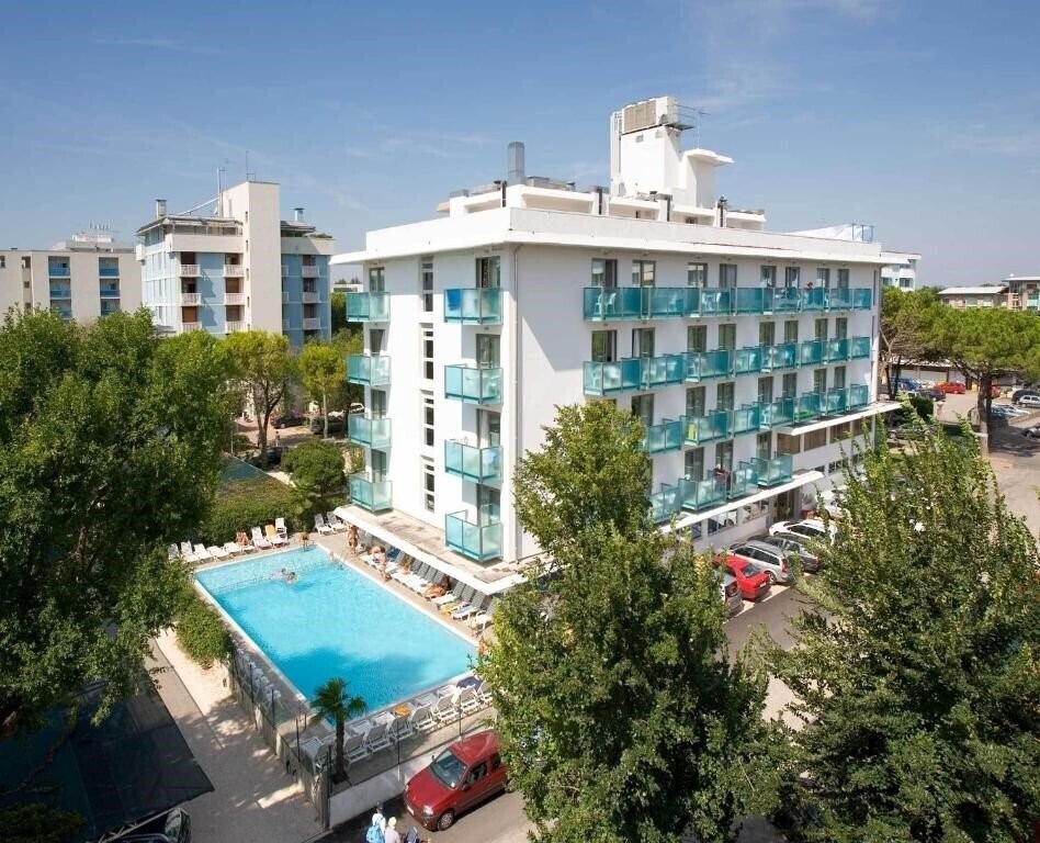 Отель Katja 4*