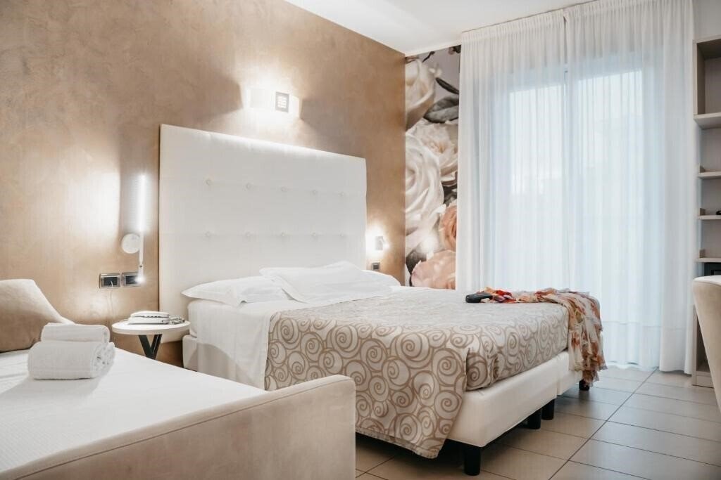 Фото Tropical 3*