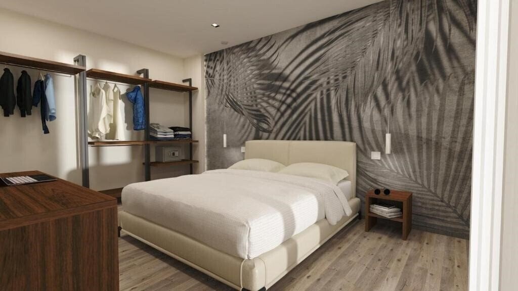Картинка Cesare Augustus 4*