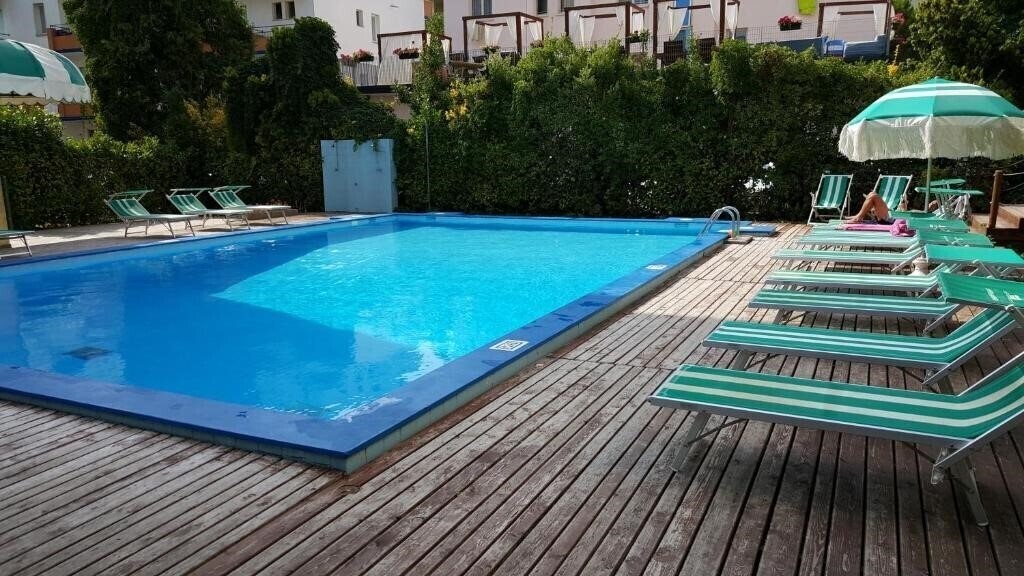 Картинка Maxi Heron 3*