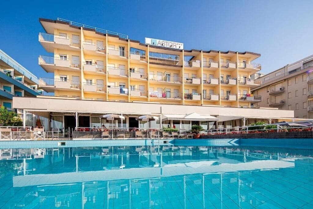 Отель Hotel Astor 3*