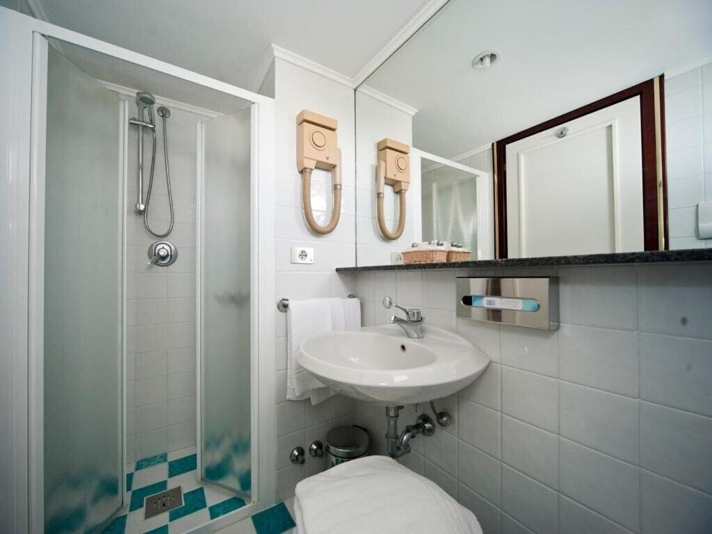 Готель Hotel Beny 3*