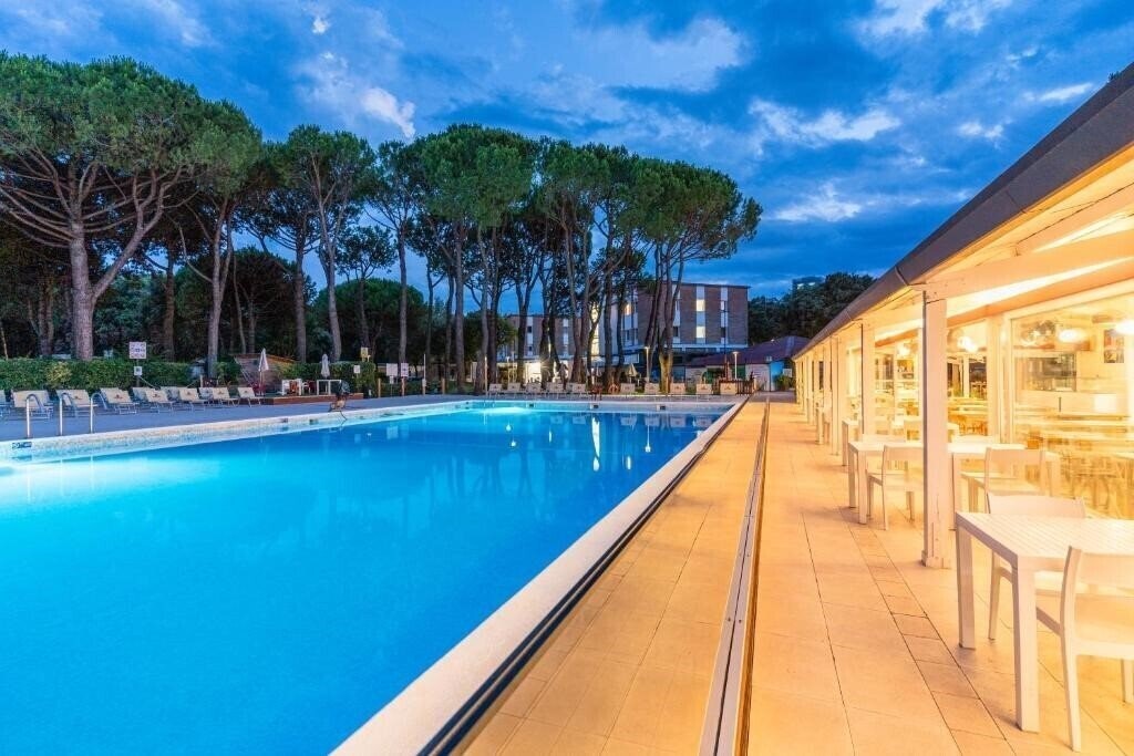 Фото Club del Sole Jesolo Family Resort 3*