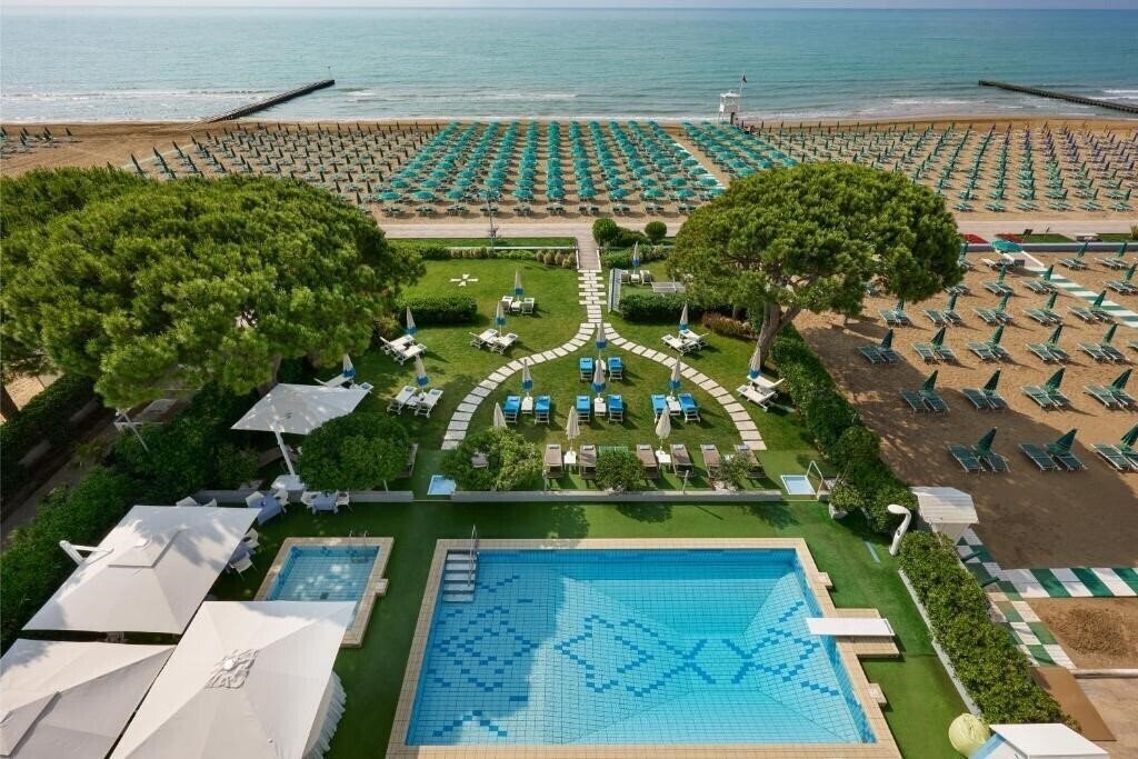 Готель Croce di Malta Lido di Jesolo 4*