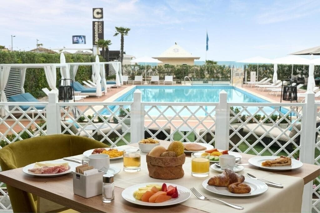 Фотография Delle Rose Hotel 4*