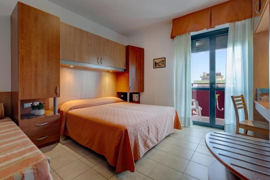 Фото Jalisco Hotel 3*