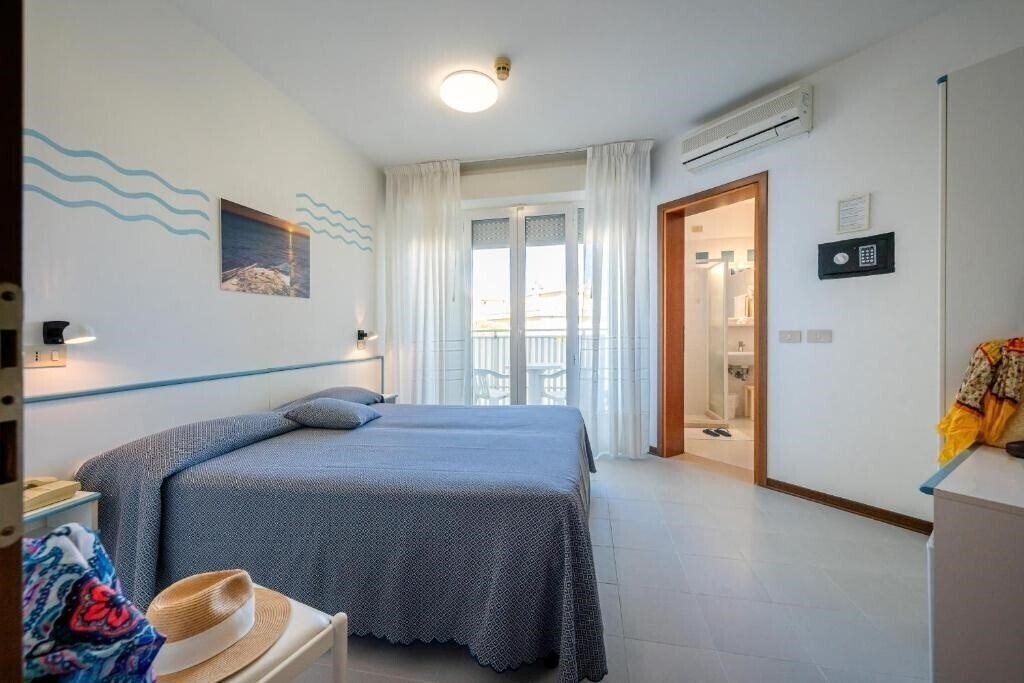 Картинка Marisa Hotel (Caorle) 3*