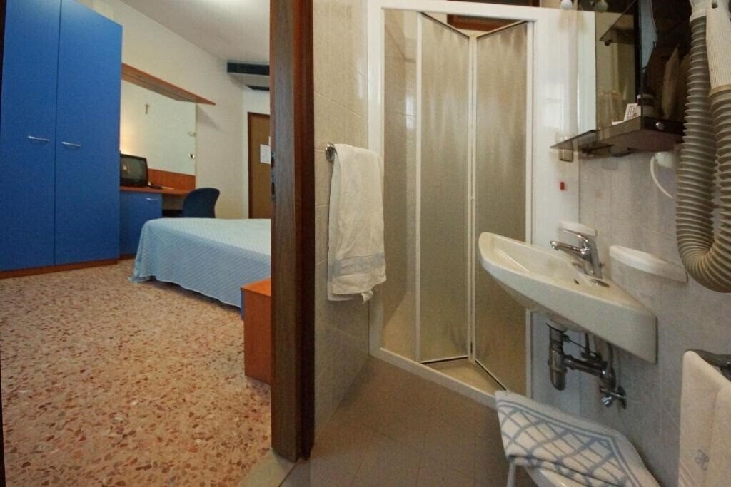 Отель Hotel Souvenir 3*