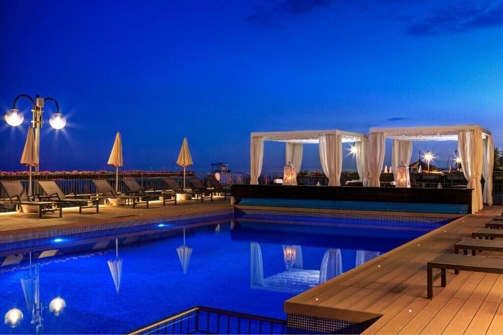 Фото Victoria Frontemare Beach & Spa 4*