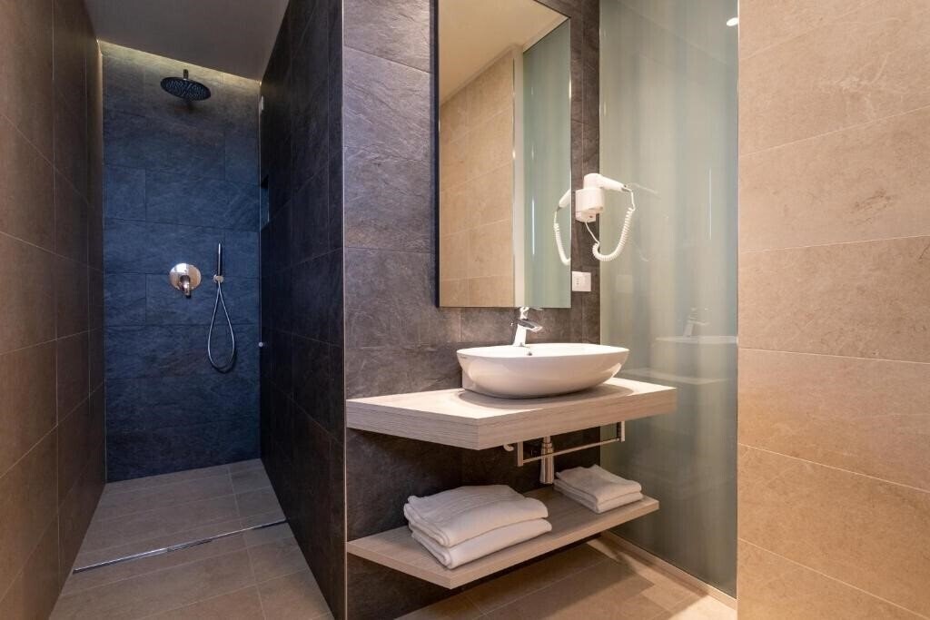 Фото Hotel Ancora 4*