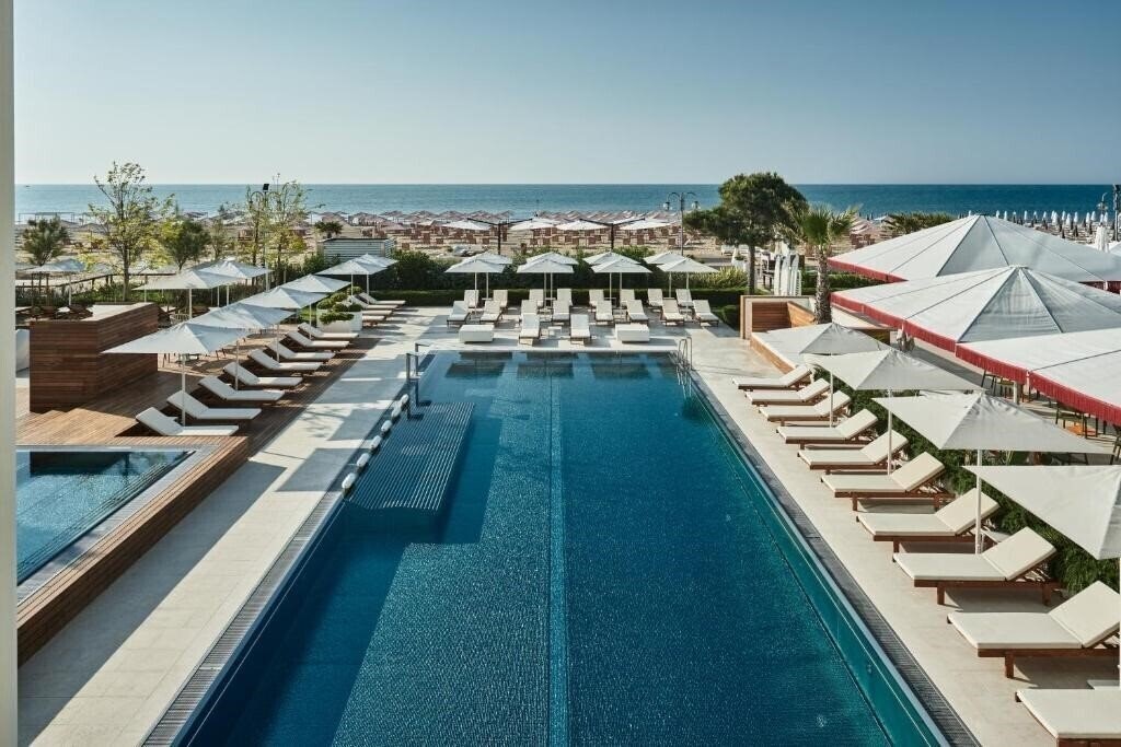 Фото Falkensteiner Residences Jesolo 4*