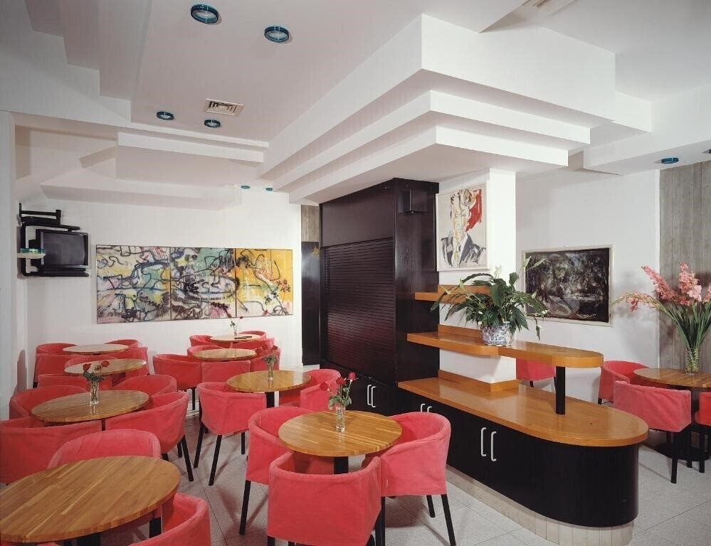 Фотографія Wally Hotel 3*