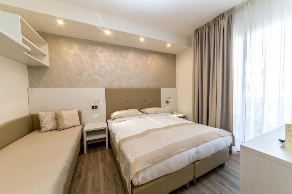 Изображение Hotel Touring 3*