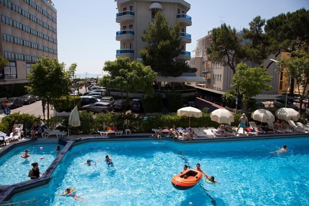 Фото Amalfi 3*