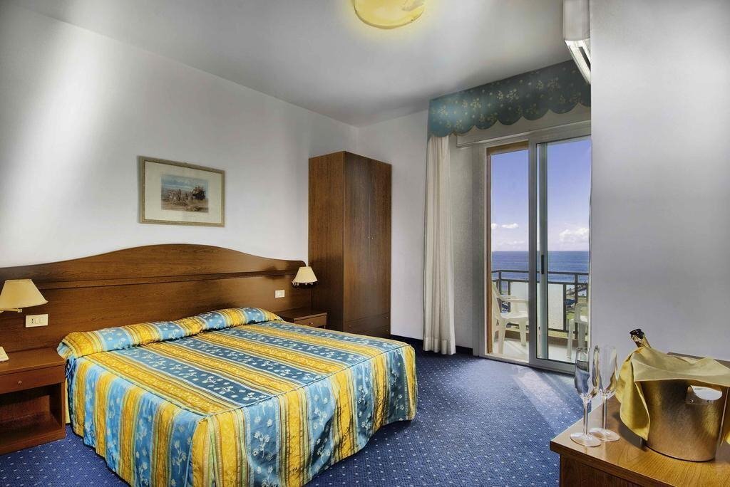 Картинка London 3*