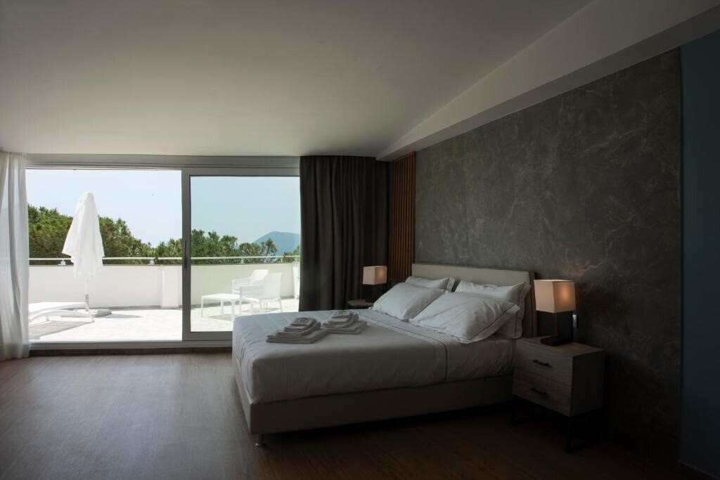 Фото Hotel Byron Lerici 4*