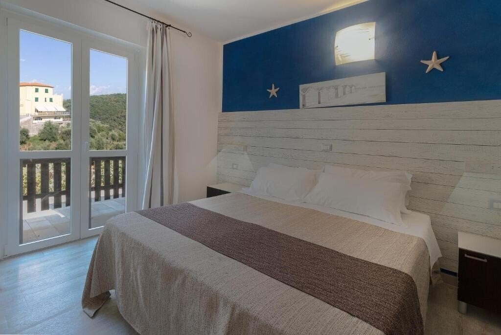 Фото Albergo Serena Lerici 3*