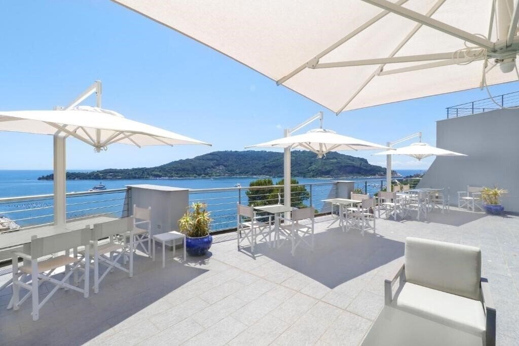 Отель Hotel Cristallo Park 4*