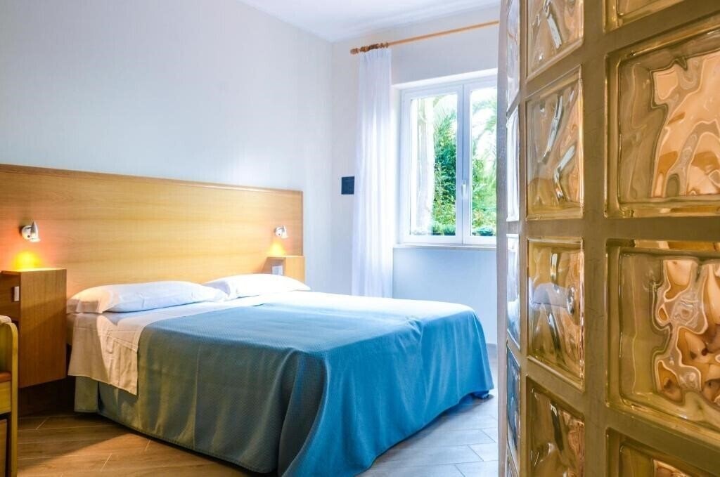 Фотография Residence Dei Fiori 3*