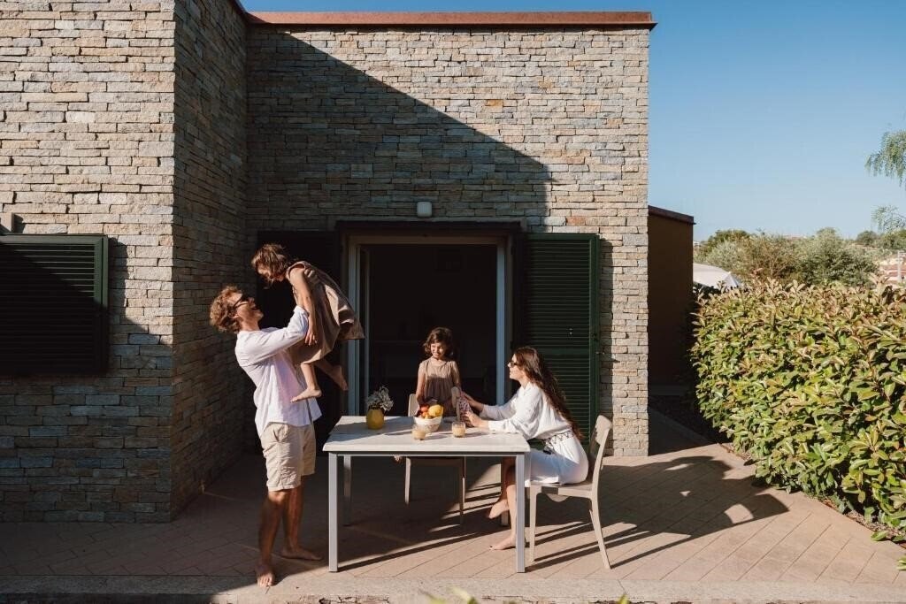 Картинка Rebi Village 4*