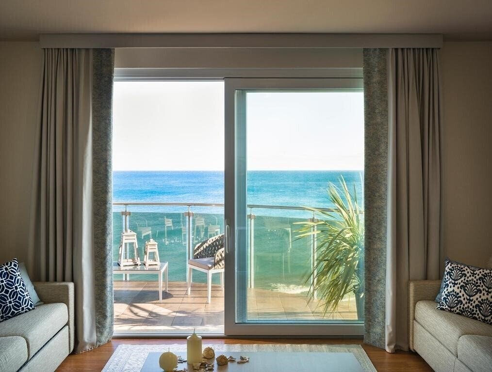 Отель Grand Hotel Pietra Ligure 4*
