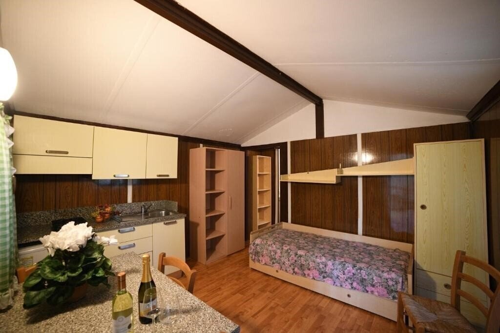 Готель Villaggio C'era una Volta 3*