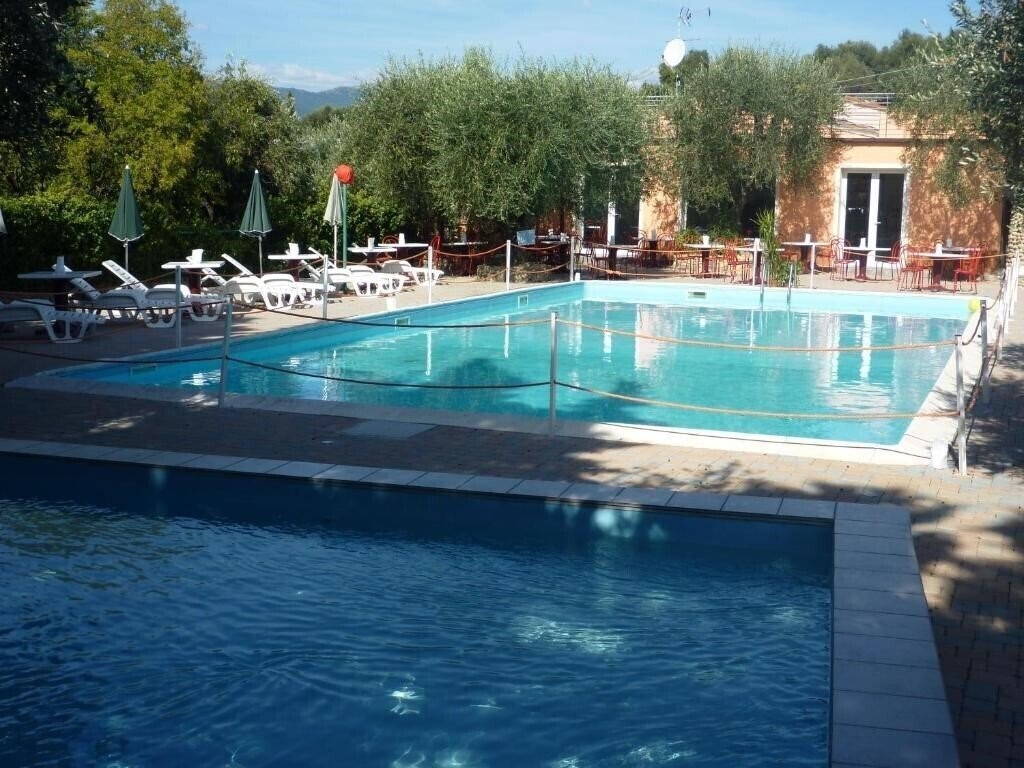 Готель Villaggio Borgoverde 3*