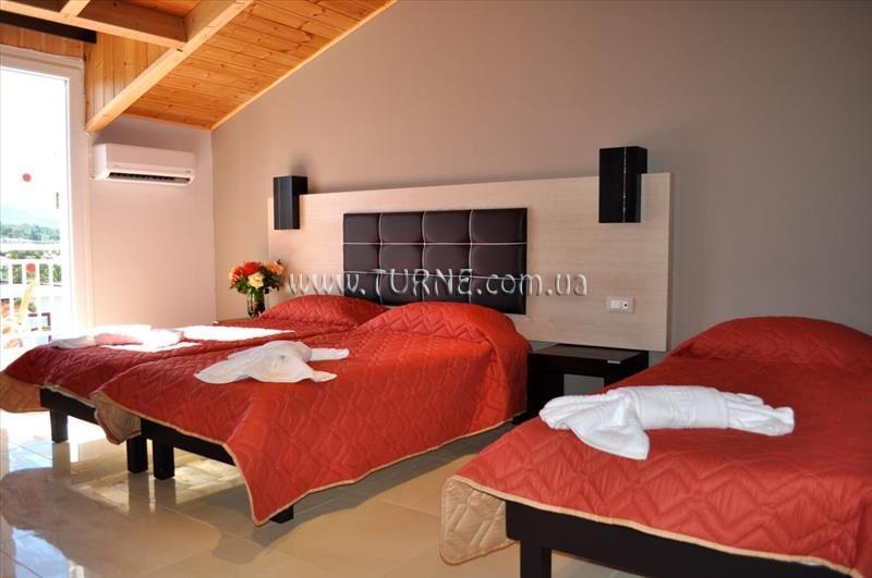 Готель Garden Palace 3*