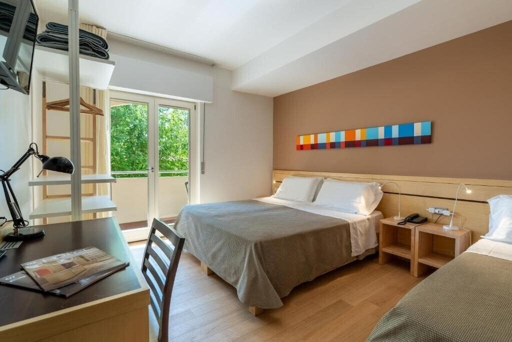 Фотография La Pergola Hotel & Dependance (Lignano Sabbiadoro) 3*