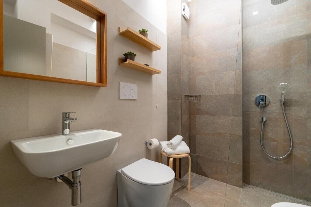 Картинка La Pergola Hotel & Dependance (Lignano Sabbiadoro) 3*