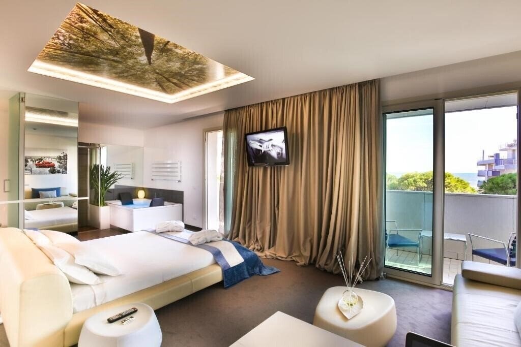 Фото Hotel Florida 4*