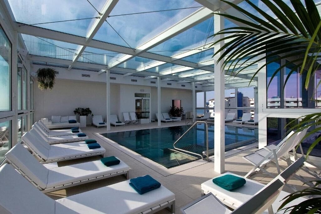 Изображение Hotel Florida 4*