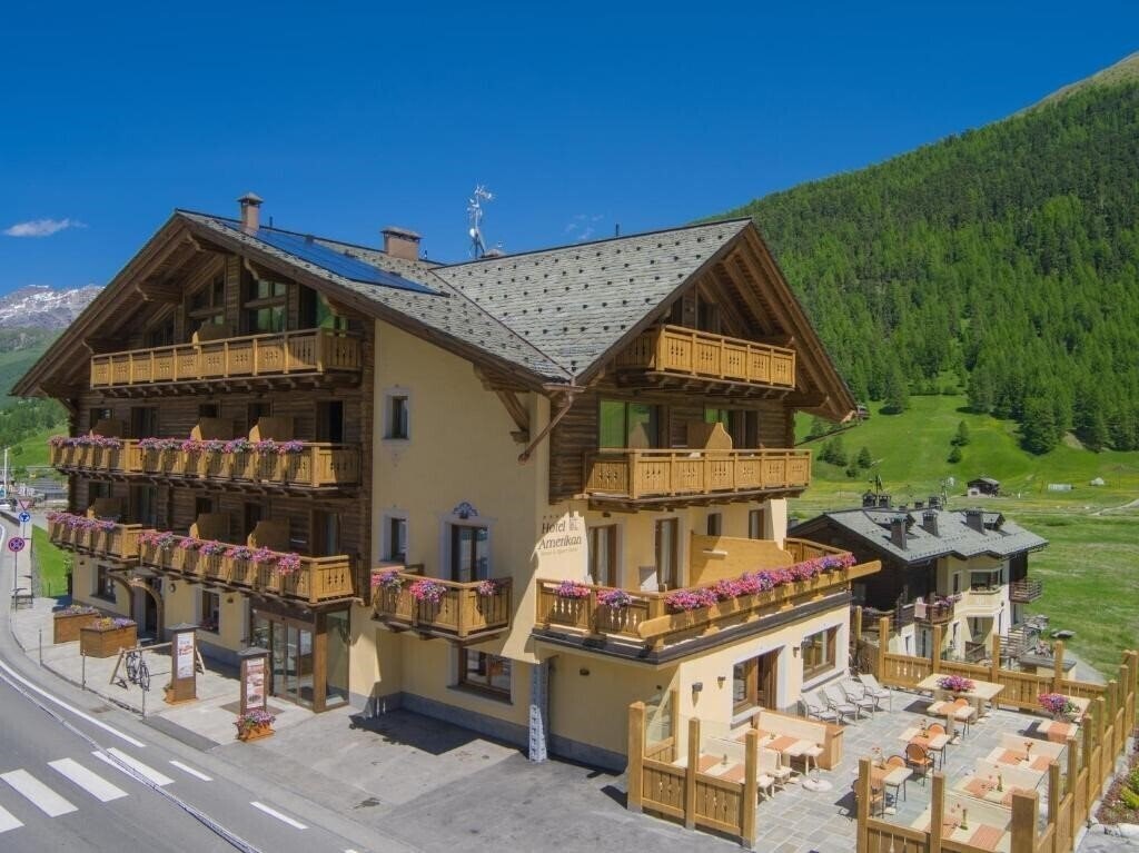 Изображение Amerikan Hotel 4*