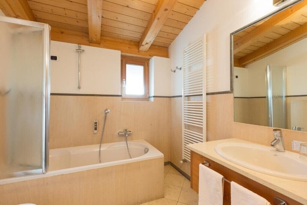Фотографія Touring (Livigno) 4*