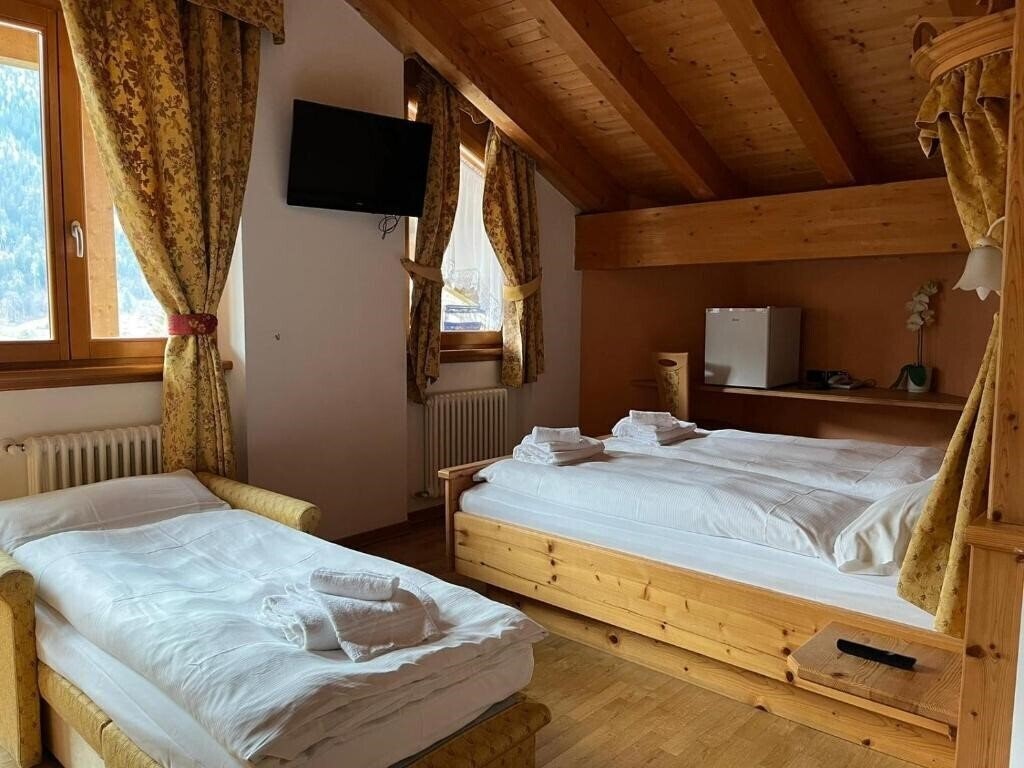 Готель Garni Costa Verde 3*