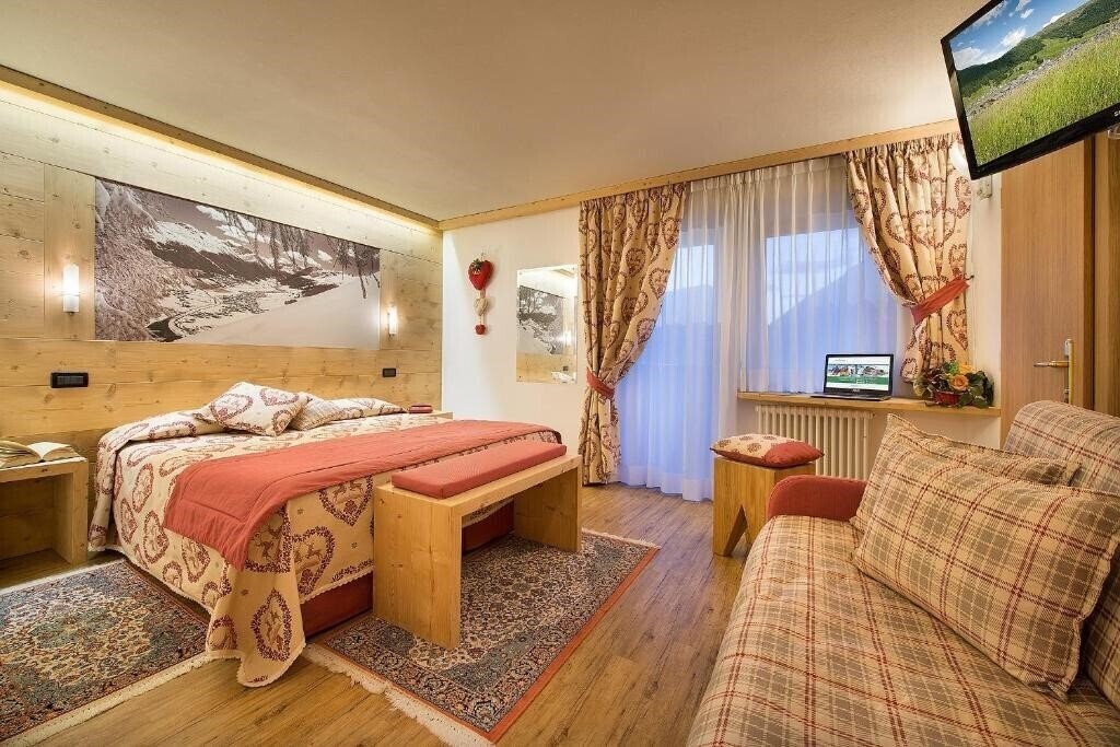 Картинка Bucaneve 4*