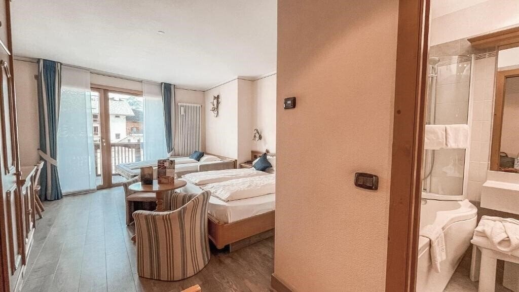 Картинка Hotel Flora 4*