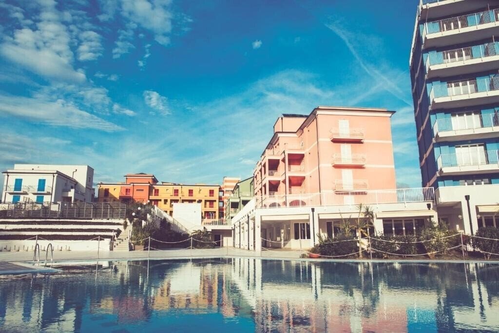 Отель Ai Pozzi Village SPA Resort 4*