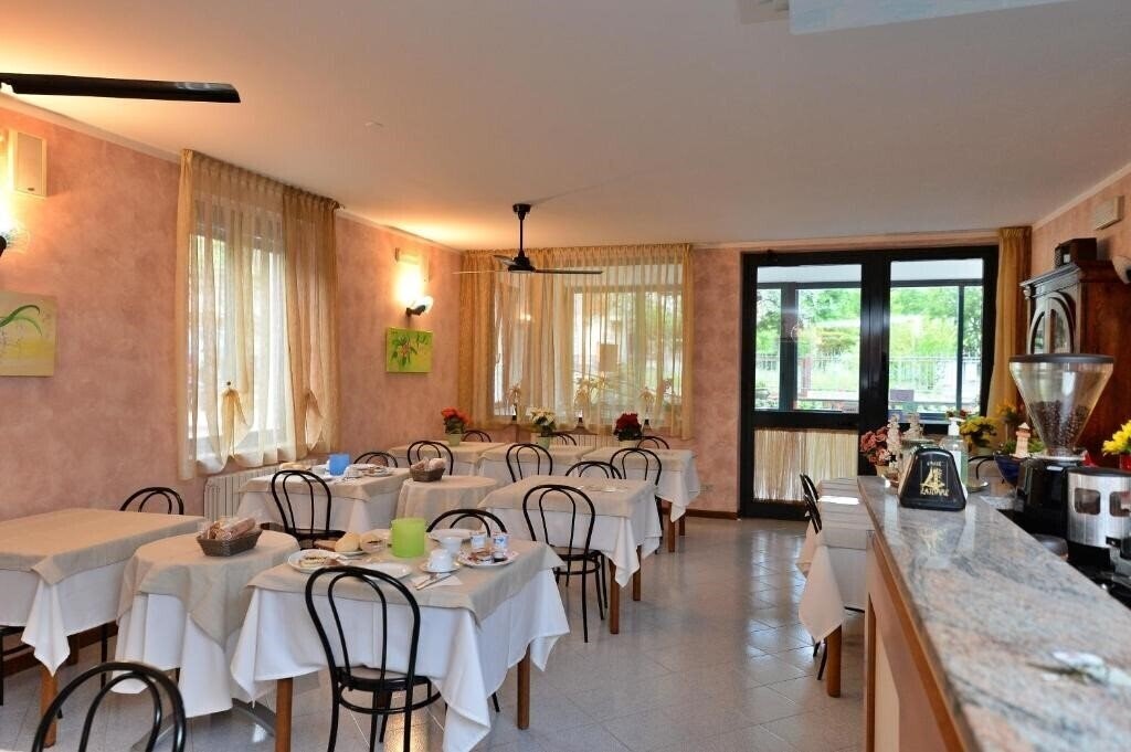 Зображення Hotel Fiordaliso Sirmione 4*