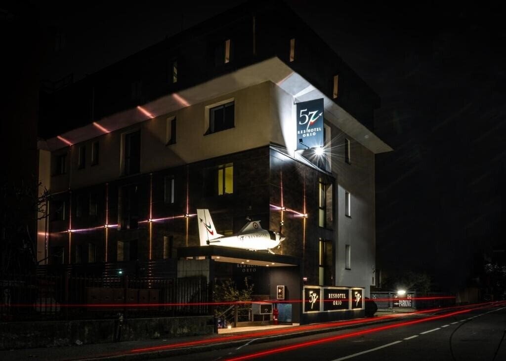 Отель 57 Reshotel 4*